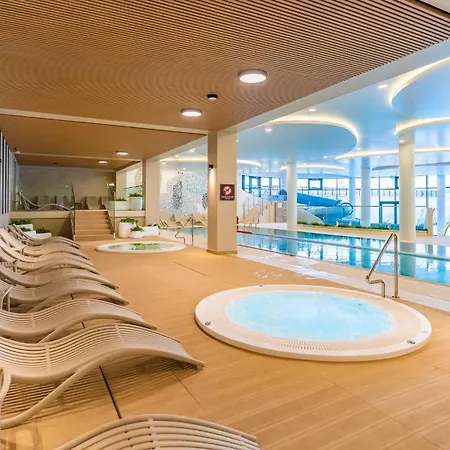 Faro Rodzinny Aqua Deluxe Apartment