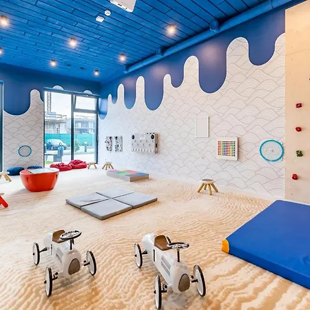 Faro Rodzinny Aqua Deluxe Apartment