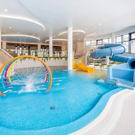 Faro Rodzinny Aqua Deluxe Kolobrzeg
